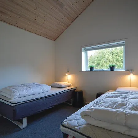 Awesome Home In Toftlund With Sauna *